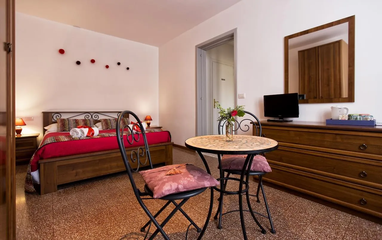 B&B Benebenniu Alghero 2*,